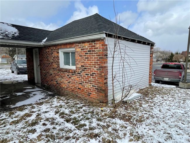 2125 Transit Rd, House other with 3 bedrooms, 1 bathrooms and null parking in Elma NY | Image 15
