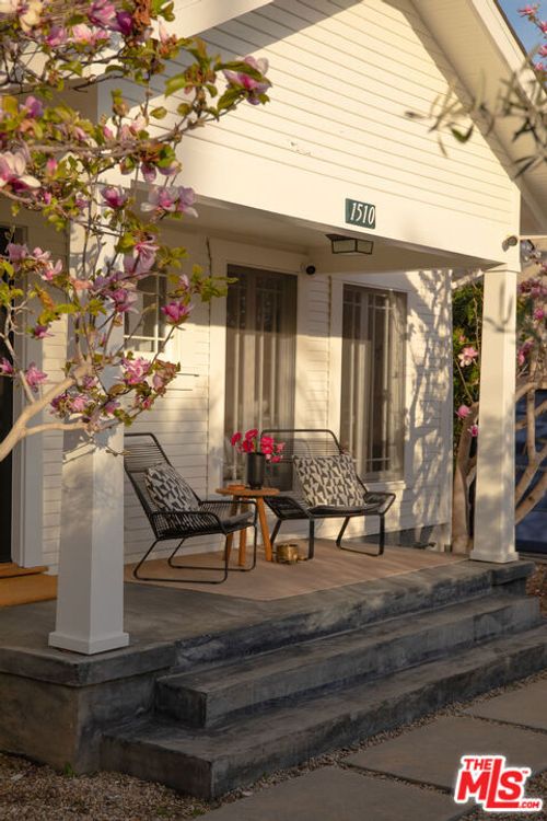 1510 Electric Ave, Venice, CA, 90291-3736 | Card Image