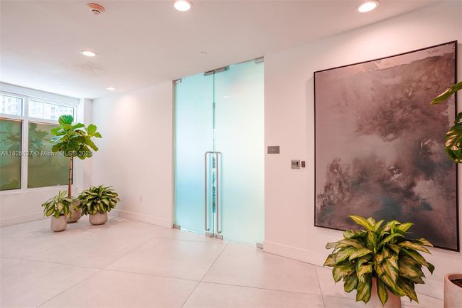 APT-3003 - 1250 S Miami Ave, Condo with 2 bedrooms, 2 bathrooms and null parking in Miami FL | Image 25