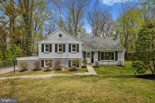 699 W Valley Rd, WAYNE, PA, 19087-5317 | Card Image