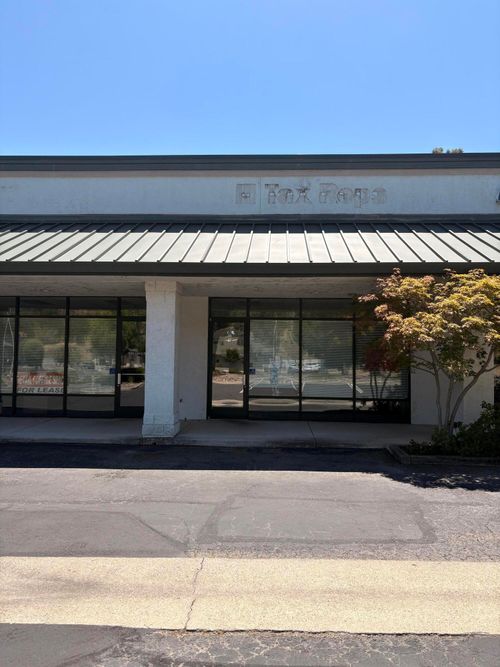 102-1822 Buenaventura Boulevard, Redding, CA, 96001 | Card Image