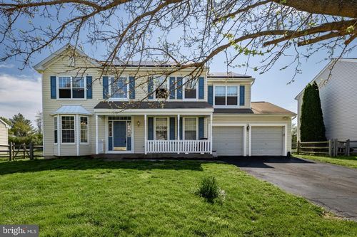 23 Catherine Ct, BEAR, DE, 19701-2298 | Card Image