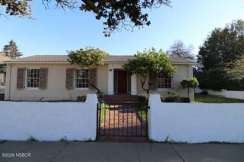 326 E Camino Colegio, Santa Maria, CA, 93454-6636 | Card Image