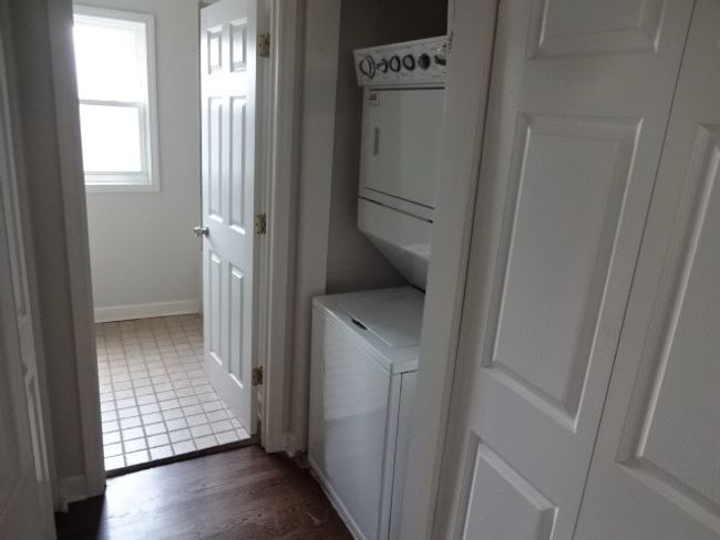APT-3W - 6433 N Damen Ave, Condo with 2 bedrooms, 2 bathrooms and null parking in CHICAGO IL | Image 11