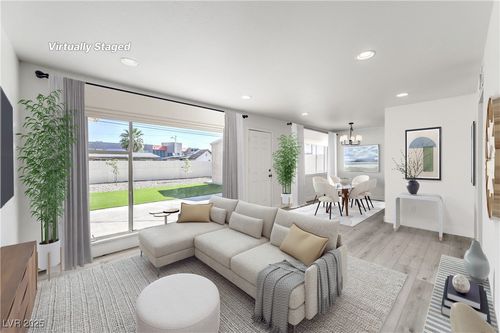 1112 Hazard Ave, Las Vegas, NV, 89108-1041 | Card Image