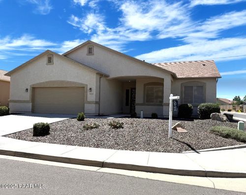 4678 N Edgemont Rd, Prescott Valley, AZ, 86314-9285 | Card Image