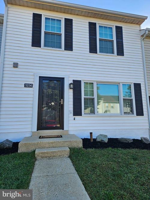 3256 Prince Ranier Pl, DISTRICT HEIGHTS, MD, 20747-3852 | Card Image
