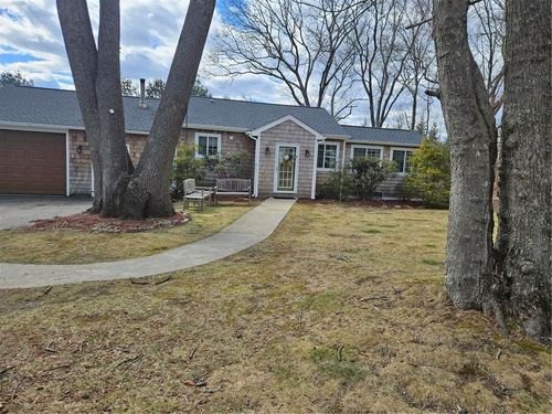 630 Rose Hill Road, South Kingstown, RI, 02879 | Card Image