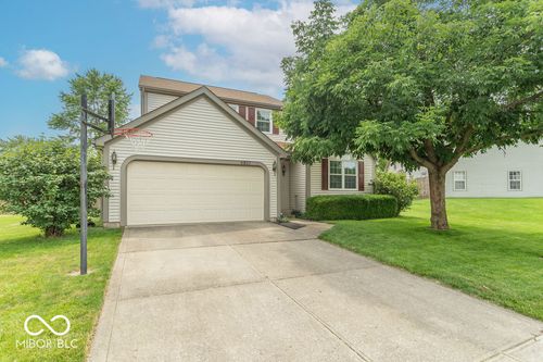 6937 Thousand Oaks Dr, Indianapolis, IN, 46214-3277 | Card Image