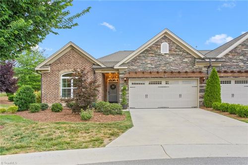 185 Balmoral Ct, Burlington, NC, 27215-8586 | Card Image
