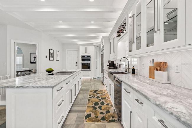 2819 Safe Harbor Dr, House other with 4 bedrooms, 5 bathrooms and null parking in Tampa FL | Image 27