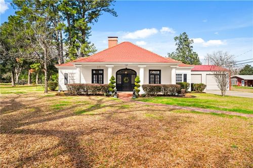 108 S Monroe Street, Marksville, LA, 71351 | Card Image