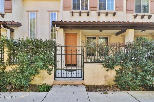 115 Via Aldea, Newbury Park, CA, 91320-7022 | Card Image