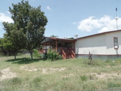 698 Panther Hollow Dr., House other with 4 bedrooms, 2 bathrooms and null parking in Bandera TX | Image 1