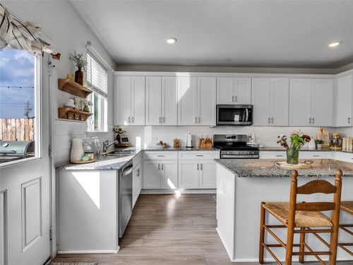 25623 Balsamroot Dr, Magnolia, TX, 77355-4380 | Card Image