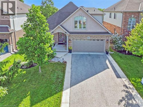 4451 Comfort Crescent, Beamsville, ON, L3J1M2 | Card Image