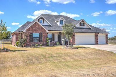 14202 N 54th East Avenue, House other with 4 bedrooms, 2 bathrooms and null parking in Collinsville OK | Image 2