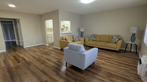 206-206 Norwich I, West Palm Beach, FL, 33417-7956 | Card Image