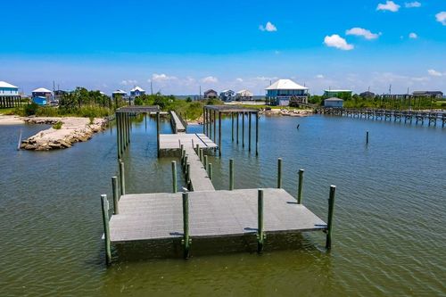 25505 Chef Menteur Hwy, New Orleans, LA, 70129-3073 | Card Image