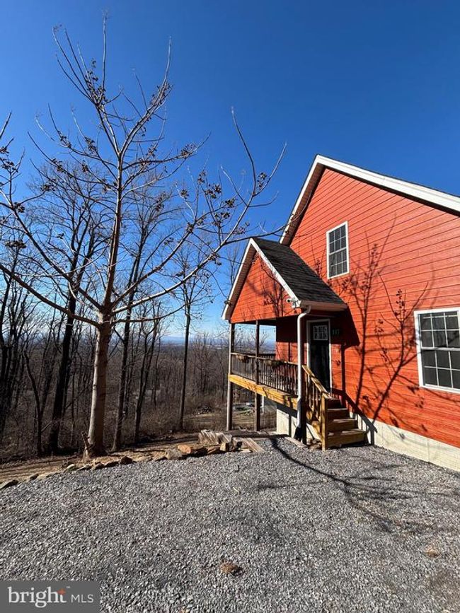 137 Reid Dr, House other with 3 bedrooms, 2 bathrooms and null parking in FRONT ROYAL VA | Image 10