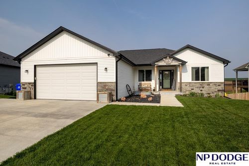 120 Hunter St, Ceresco, NE, 68017-4374 | Card Image