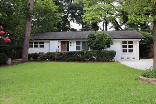 1988 Brewer Blvd Sw, Atlanta, GA, 30310-4910 | Card Image
