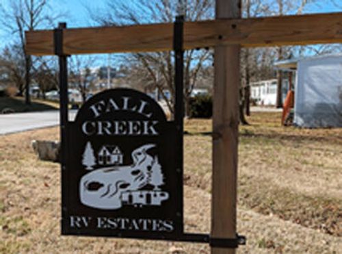 110 Blue Bird Ln, Branson, MO, 65616-3748 | Card Image