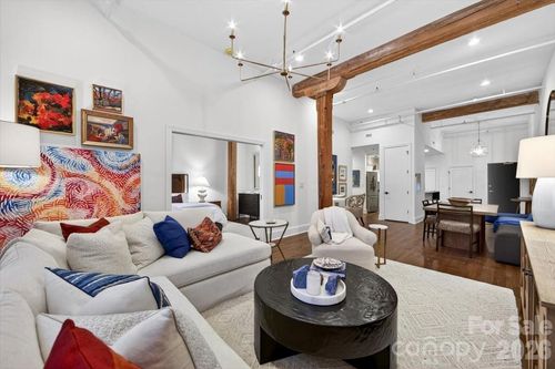 219-310 Arlington Ave, Charlotte, NC, 28203-4376 | Card Image