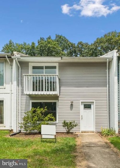 203 N Cottage Rd, STERLING, VA, 20164-1335 | Card Image