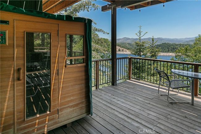 537 Canyon View Rd, House other with 4 bedrooms, 4 bathrooms and 2 parking in Cedar Glen CA | Image 33
