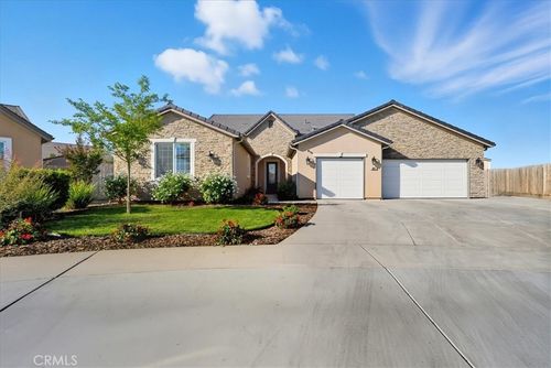 1801 Tamworth Ave, Tulare, CA, 93274-1165 | Card Image