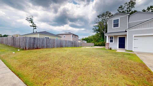 515 Matuskovic Dr, Charleston, SC, 29414-8215 | Card Image