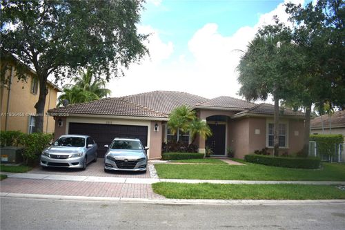 3937 W Gardenia Ave, Weston, FL, 33332-2465 | Card Image