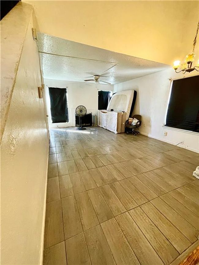 2116 Breckenridge Dr, House attached with 3 bedrooms, 2 bathrooms and null parking in Harvey LA | Image 4