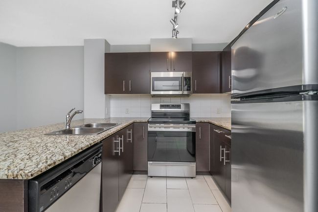 212 - 11665 Haney Bypass, Condo with 2 bedrooms, 2 bathrooms and 1 parking in Maple Ridge BC | Image 16