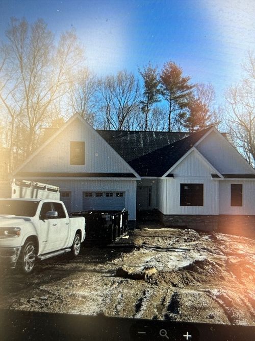 105 Carroll Hill Rd, Charlton, MA, 01507-1513 | Card Image