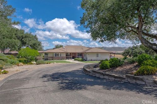 688 Willow Rd, Nipomo, CA, 93444 | Card Image
