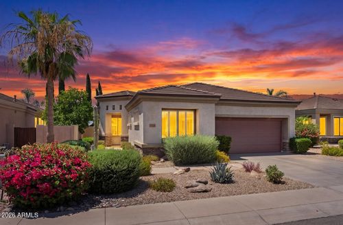 6844 S Pinehurst Dr, Gilbert, AZ, 85298-4111 | Card Image