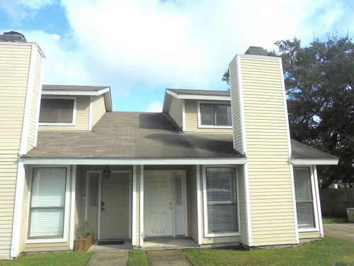 9635 Siegen Ln, Baton Rouge, LA, 70810-3256 | Card Image