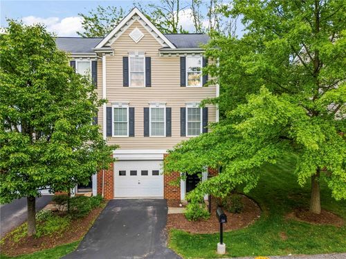 229 Persimmon Ln, Canonsburg, PA, 15317-4978 | Card Image