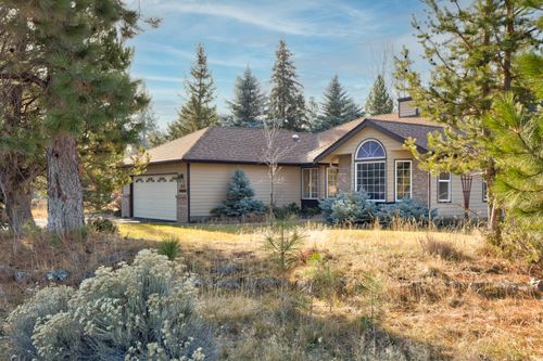 69611 Old Wagon Road, Sisters, OR, 97759 | Card Image