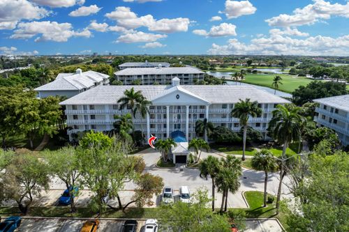 103-2561 Village Blvd, West Palm Beach, FL, 33409-7382 | Card Image