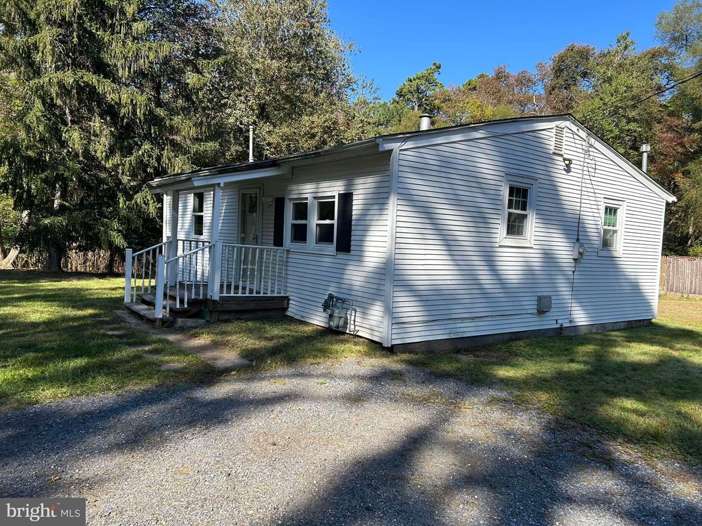Forest Ave, Browns Mills, NJ 08015