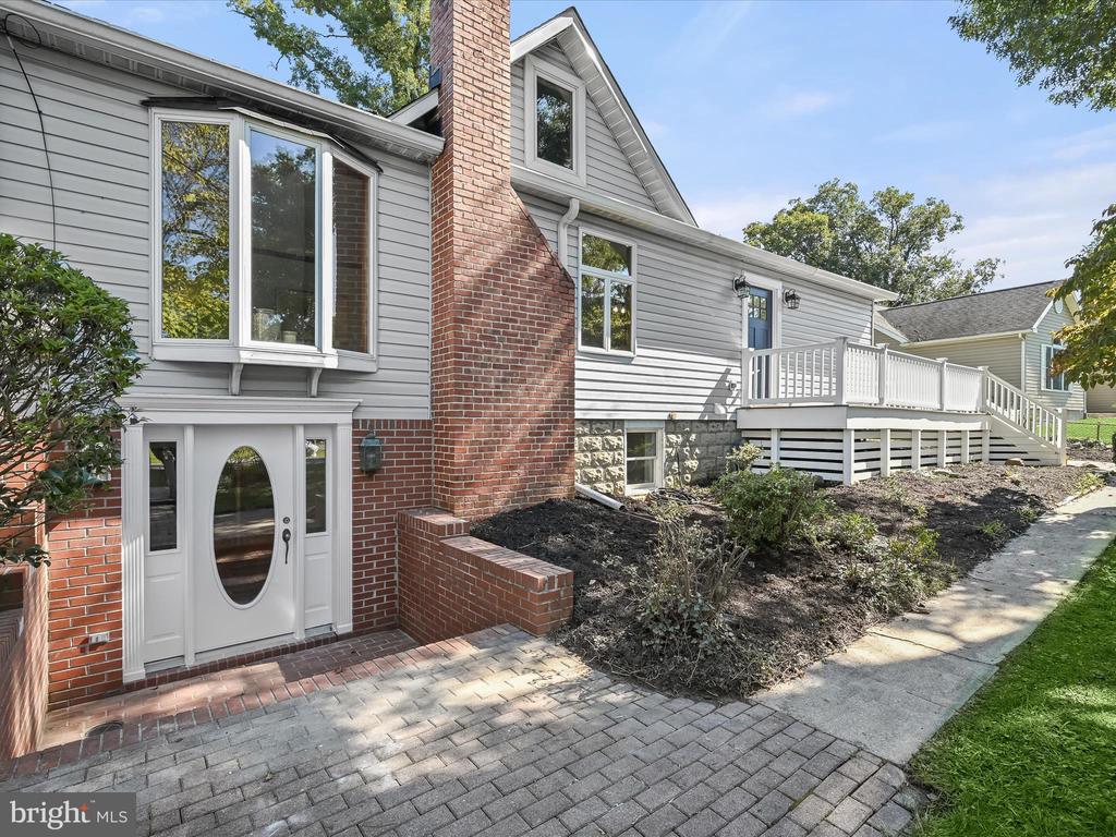 Montgomery Rd, Elkridge, MD 21075