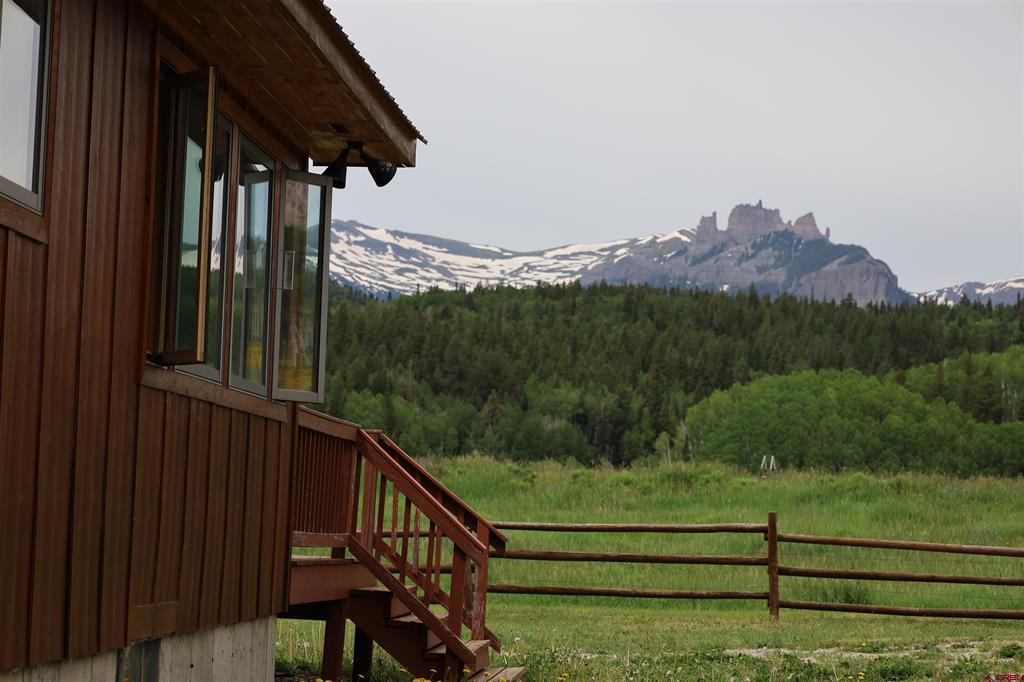 Zuni Trl, Gunnison, CO 81230