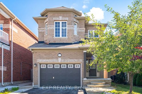 27 La Roche Ave, Georgetown, ON, L7G0B3 | Card Image