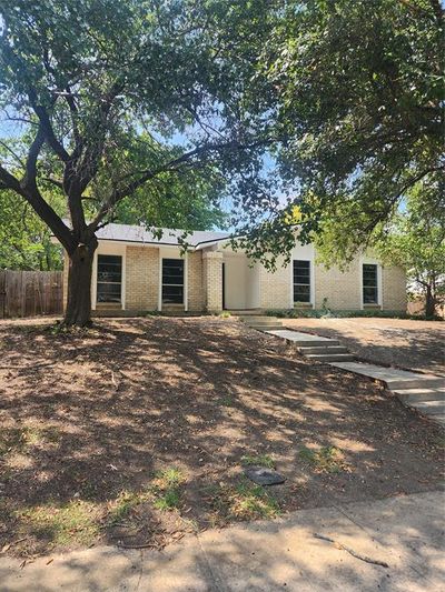 115 Faircrest Drive, House other with 4 bedrooms, 2 bathrooms and null parking in Desoto TX | Image 1