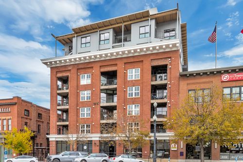 304-328 W 200 S, Salt Lake City, UT, 84101-1232 | Card Image