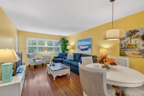 apt-110-3431 Nw 50th Ave, Lauderdale Lakes, FL, 33319-5336 | Card Image