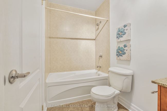 314 - 44 Bond St W, Condo with 2 bedrooms, 2 bathrooms and null parking in Oshawa ON | Image 17